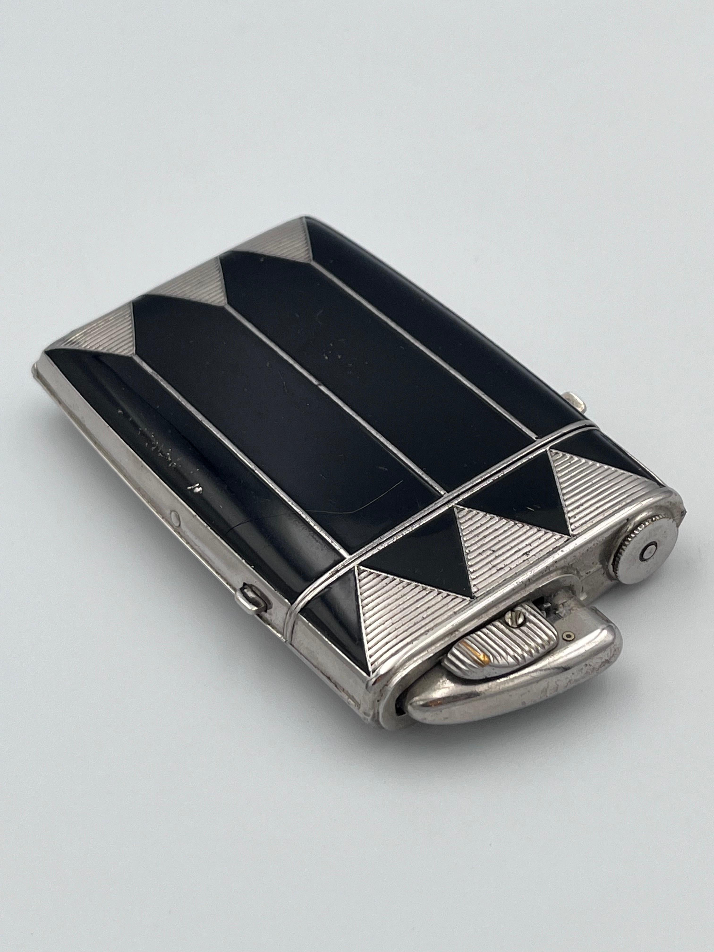 1929 Art Deco Evans Black Enamel Duel Cigarette Case & Lighter, Cecil Lawrence In Good Condition For Sale In Red Lion, PA