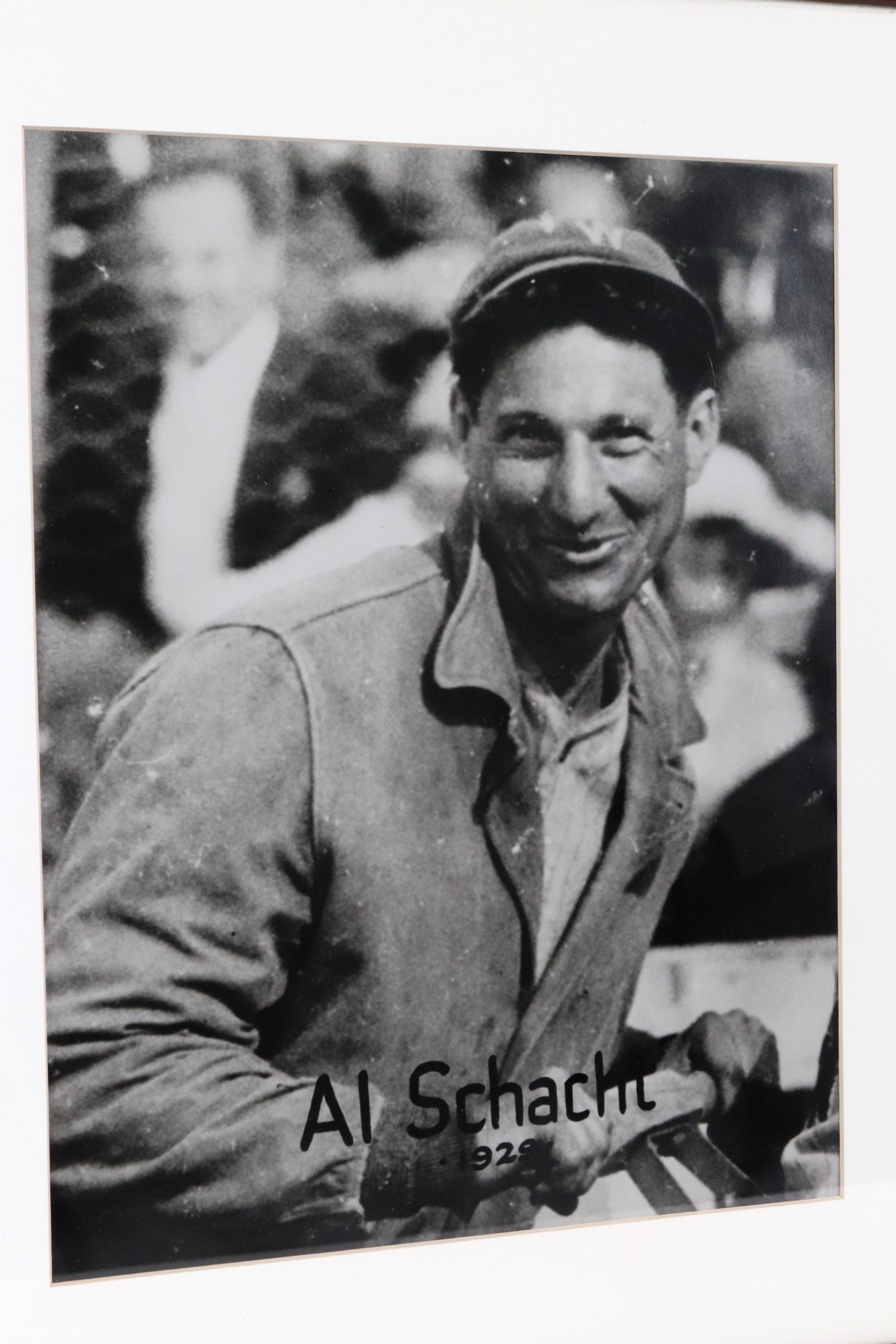 1929 Gerahmte Baseballspieler Al Schacht Fotografie (amerikanisch) im Angebot