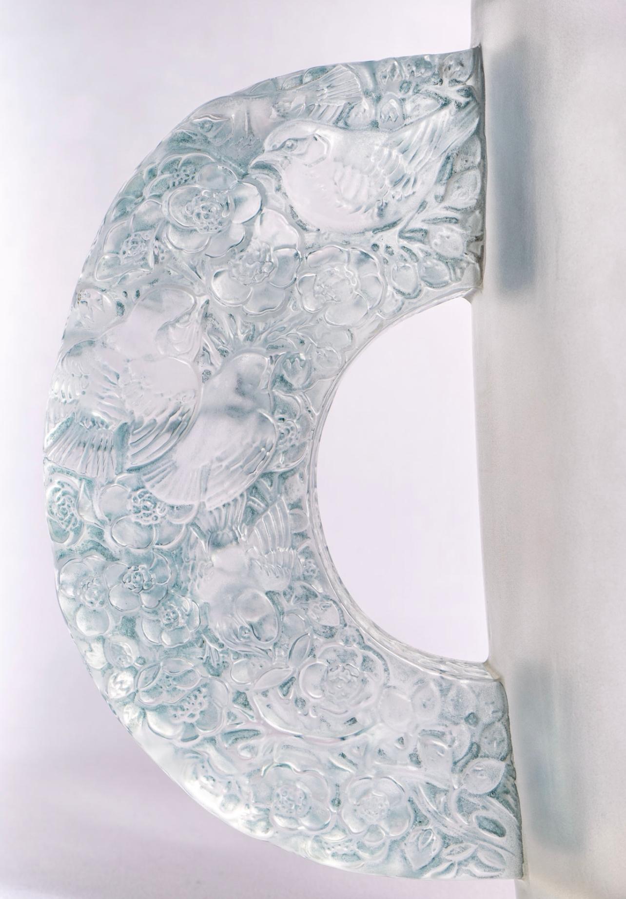 Early 20th Century 1929 René Lalique Art Deco Vase Petrarque Frosted Glass with Blue Patina