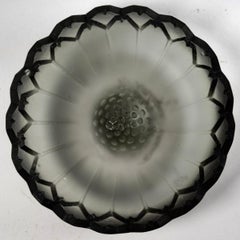 1929, René Lalique Ashtray Paquerettes Smoked Grey Glass Daisy