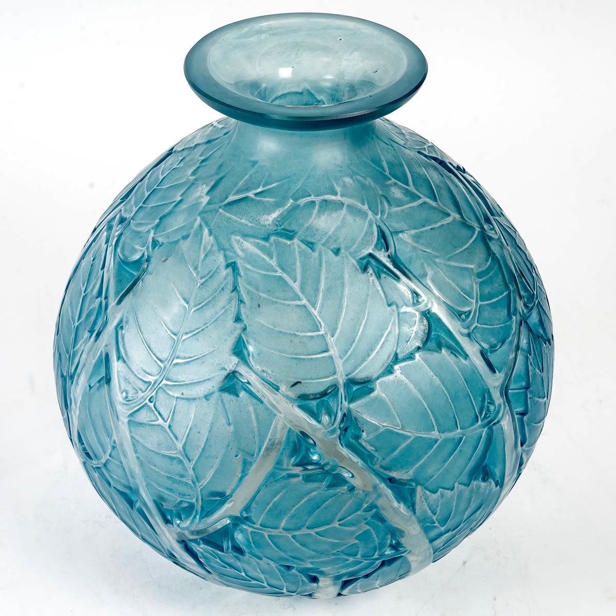 Art Deco 1929 René Lalique Milan Vase in Frosted Glass with Blue Patina