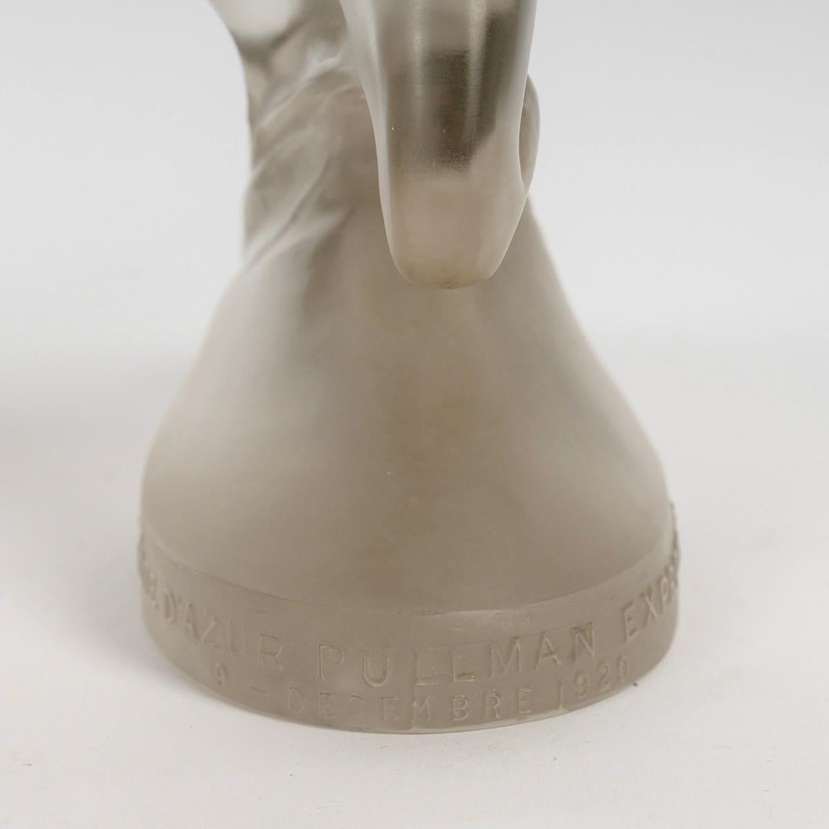 1929 René Lalique - Statuetta Mascotte Cote d'Azur Pullman Express Vetro smerigliato in vendita 2