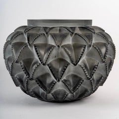 1929 René Lalique Vase Languedoc in Grey Glass with White Patina, Cactus Leaves