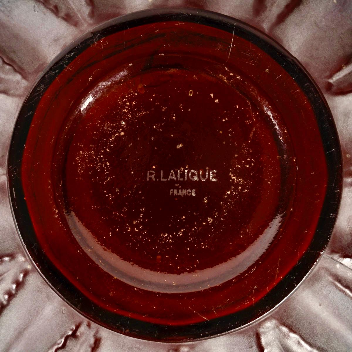 Molded 1929 René Lalique Vase Languedoc Red Amber Glass with White Patina Cactus Leaves For Sale