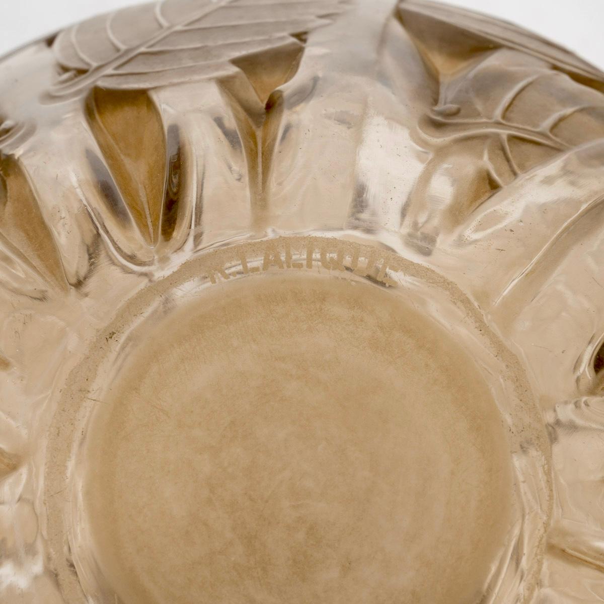Molded 1929 René Lalique - Vase Milan Glass With Sepia Patina For Sale