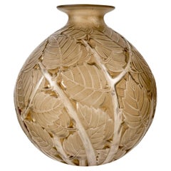 1929 René Lalique - Vase Milan Glass With Sepia Patina