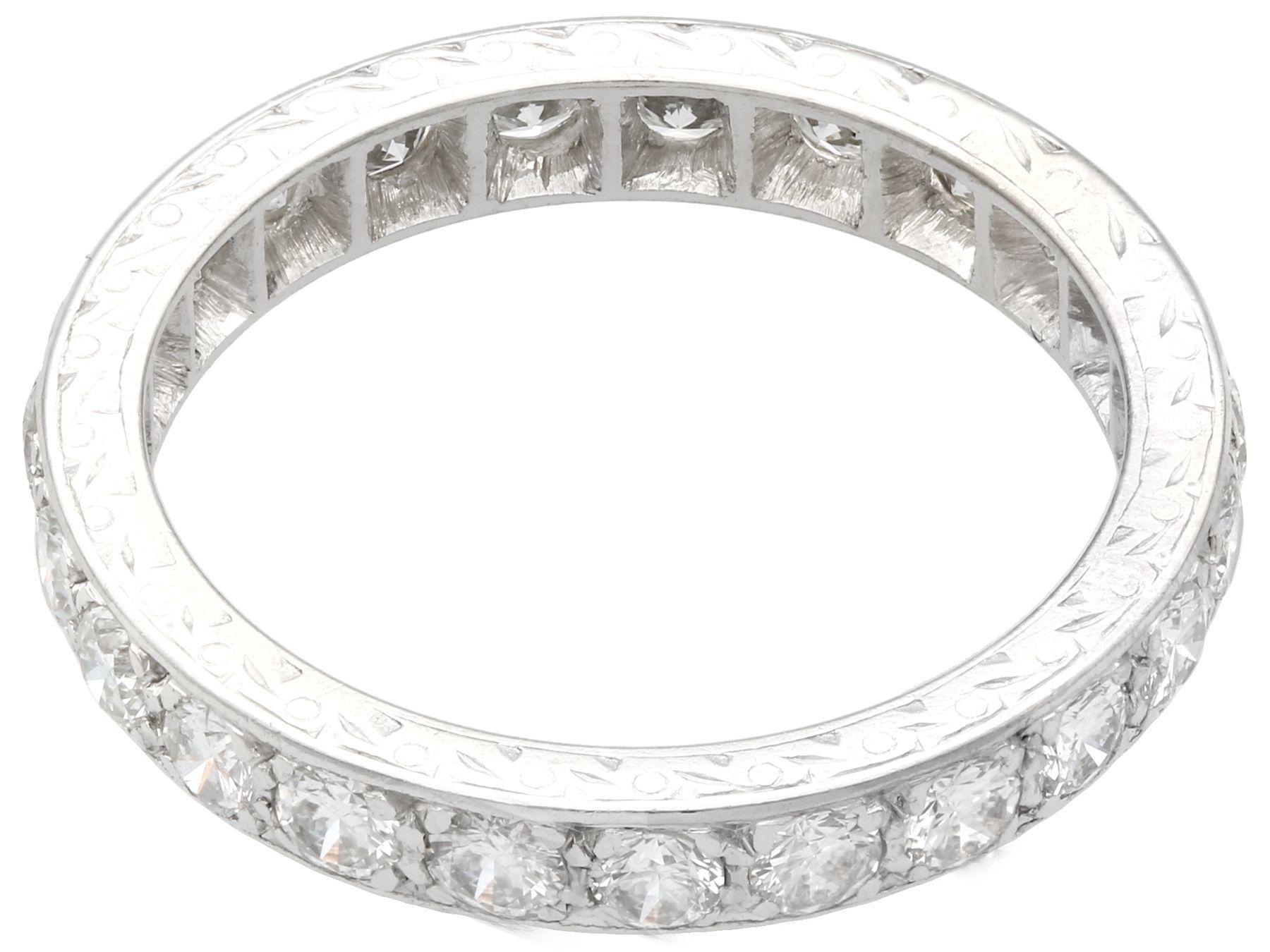 Antique 1.92 Carat Diamond and White Gold Full Eternity Ring In Excellent Condition For Sale In Jesmond, Newcastle Upon Tyne