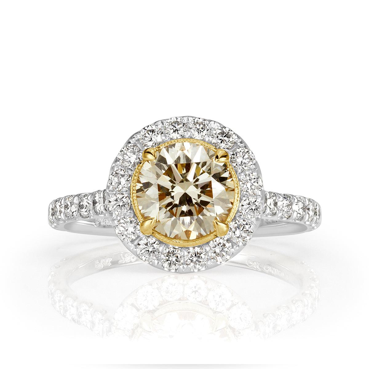 1.92ct Fancy Light Yellow Round Brilliant Cut Diamond Engagement Ring For Sale