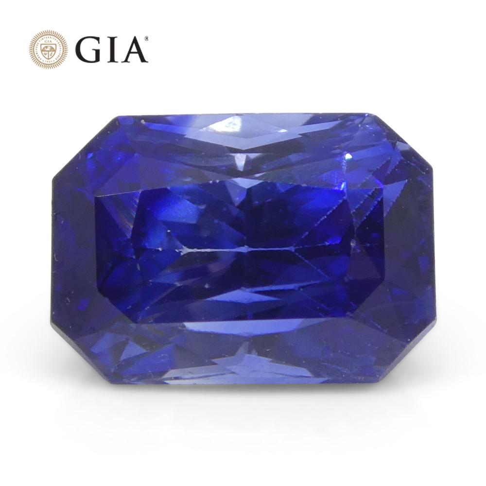 Women's or Men's 1.92ct Octagonal/Emerald Cut Blue Sapphire GIA Certified Sri Lanka   For Sale