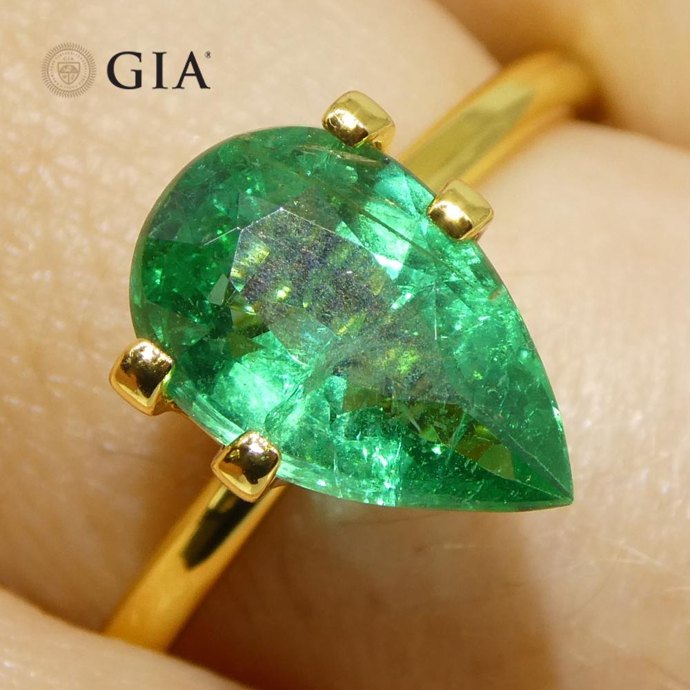 Brilliant Cut 1.92ct Pear Green Emerald GIA Certified Zambia (F2) For Sale