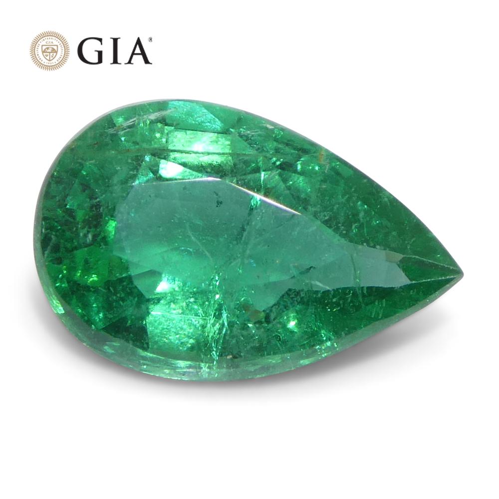 Women's or Men's 1.92ct Pear Green Emerald GIA Certified Zambia (F2) For Sale