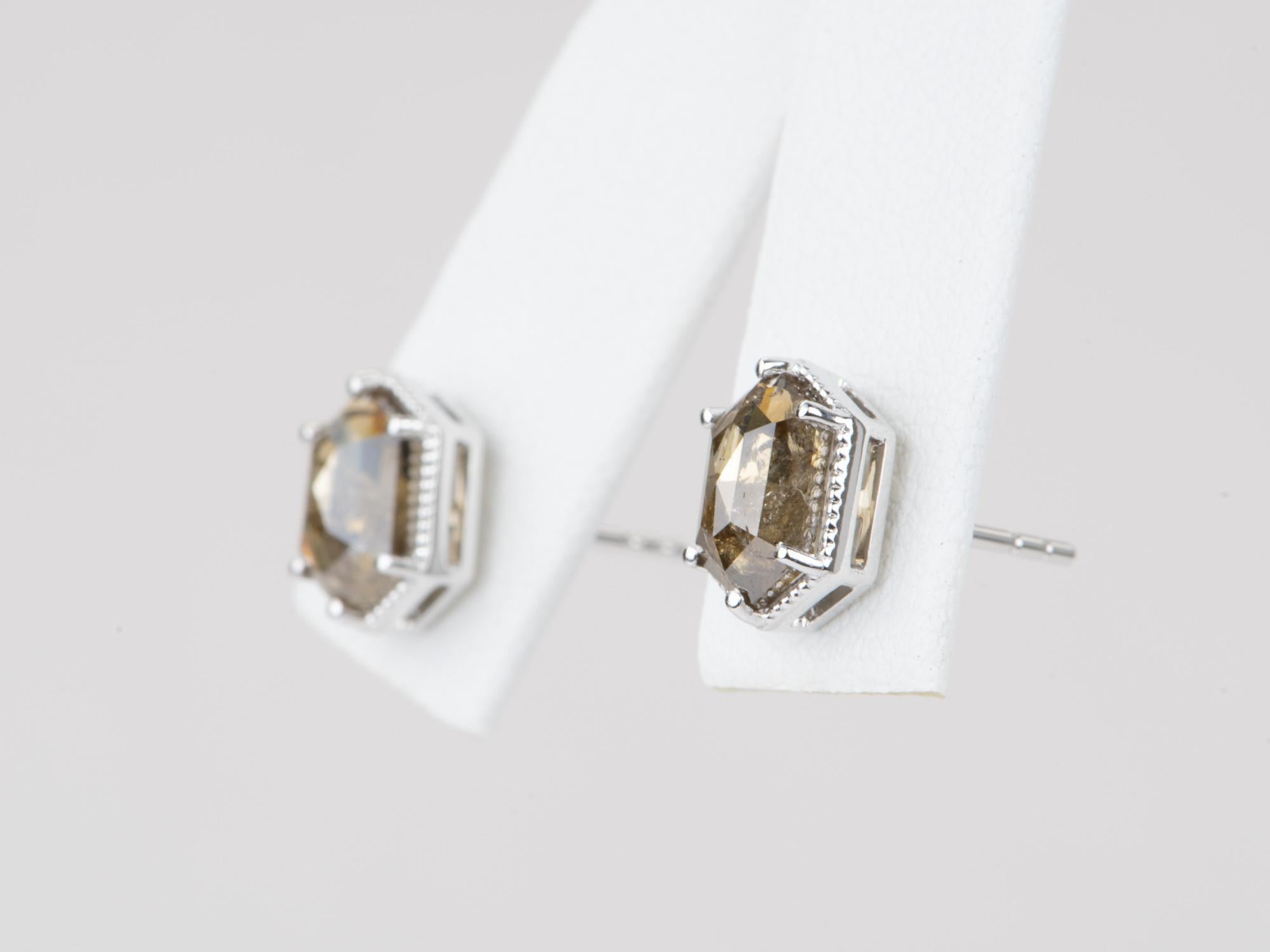 1.92ctw Hexagon Salt and Pepper Diamond Earrings 14K White Gold Ear Studs R3134 In New Condition For Sale In Osprey, FL