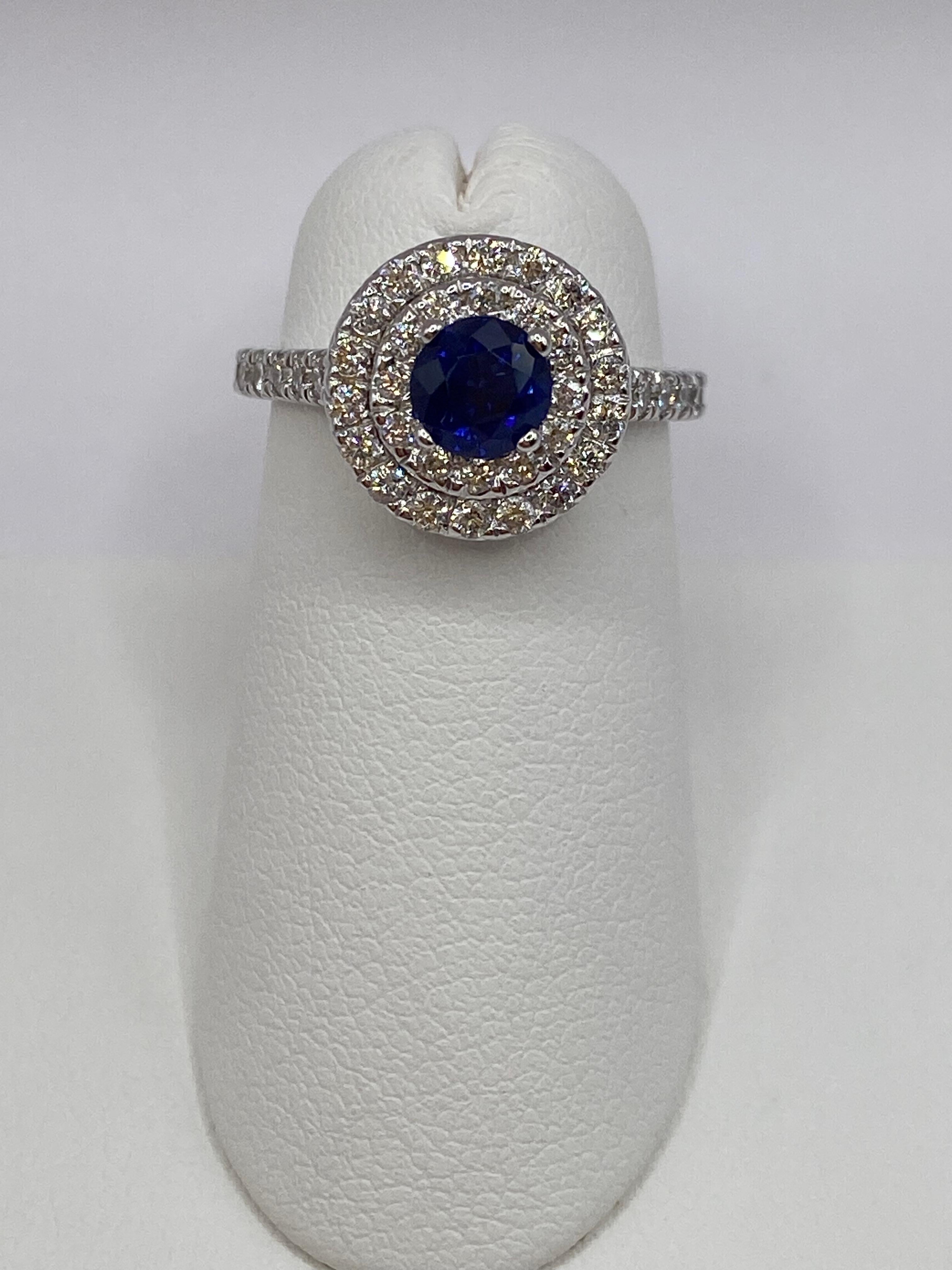 1.92ctw Sapphire & Diamond Double Halo Ring in 18KT Gold In New Condition For Sale In New York, NY