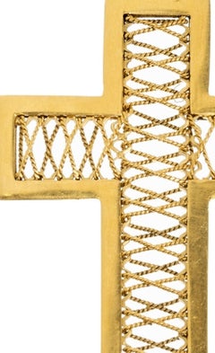 19.2K Gold Cross