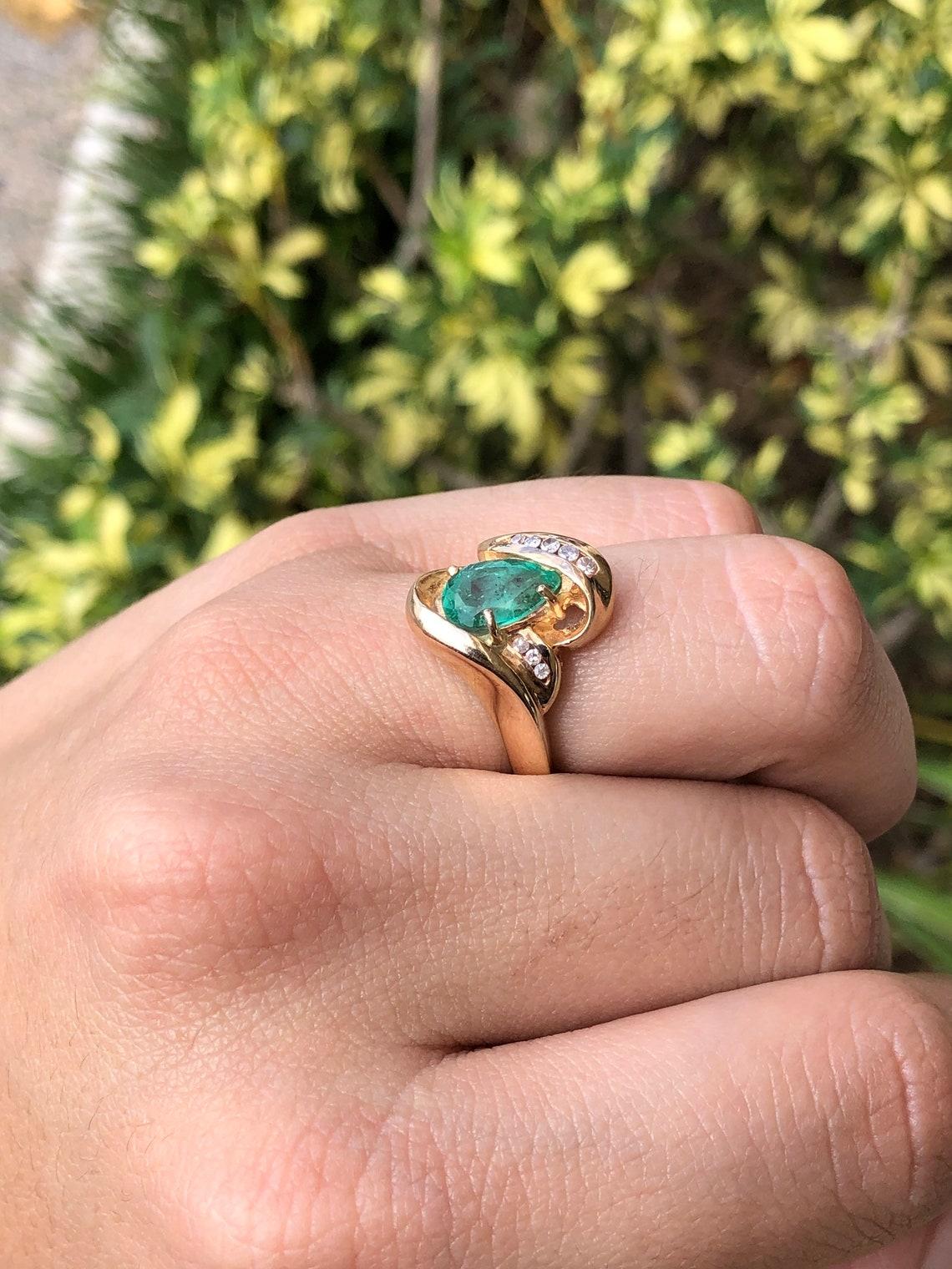 Modern 2.02tcw 14K Colombian Emerald-Pear Cut & Diamond Statement Gold Ring For Sale