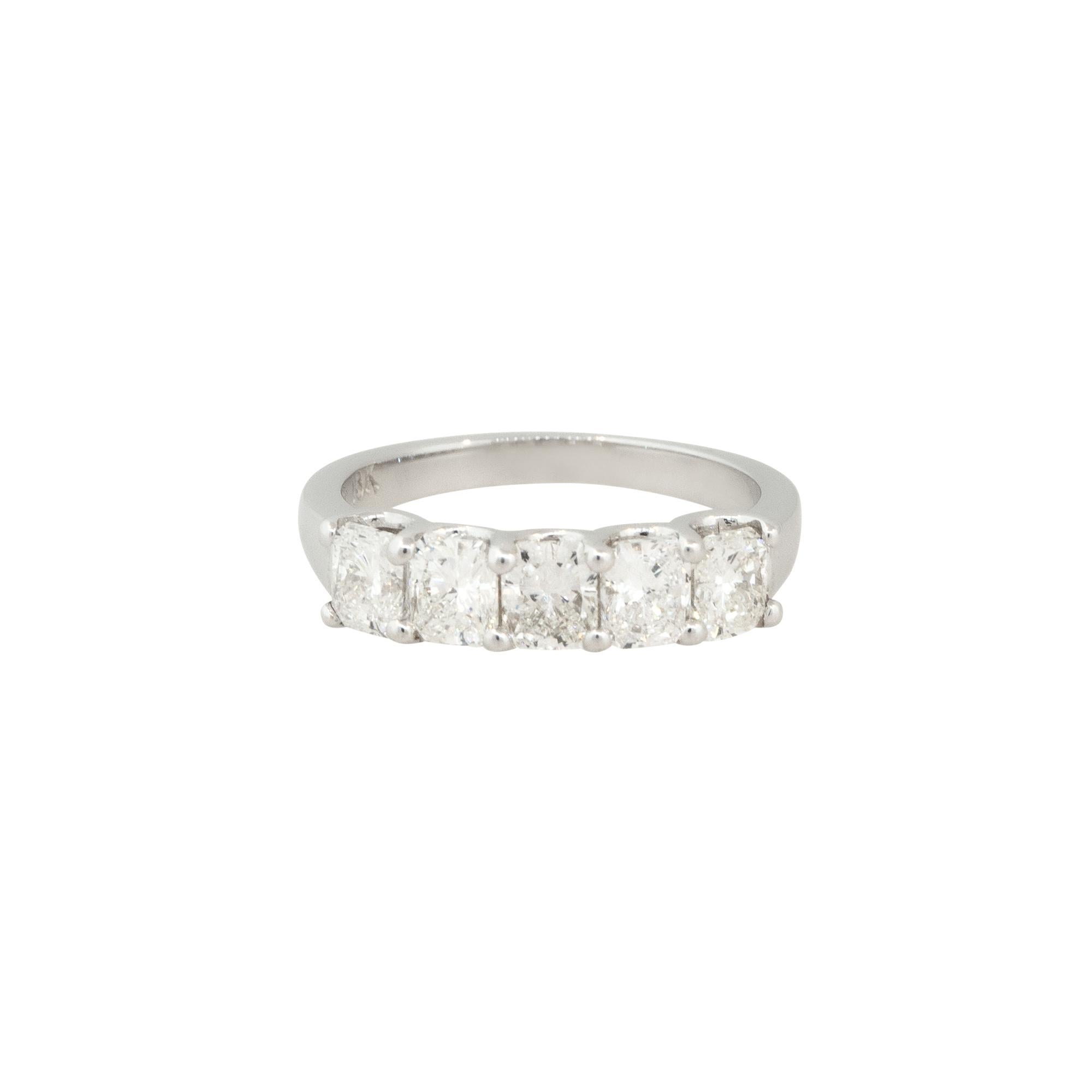 1.93 Carat 5 Stone Radiant Cut Diamond Wedding Band 18 Karat in Stock For Sale 1