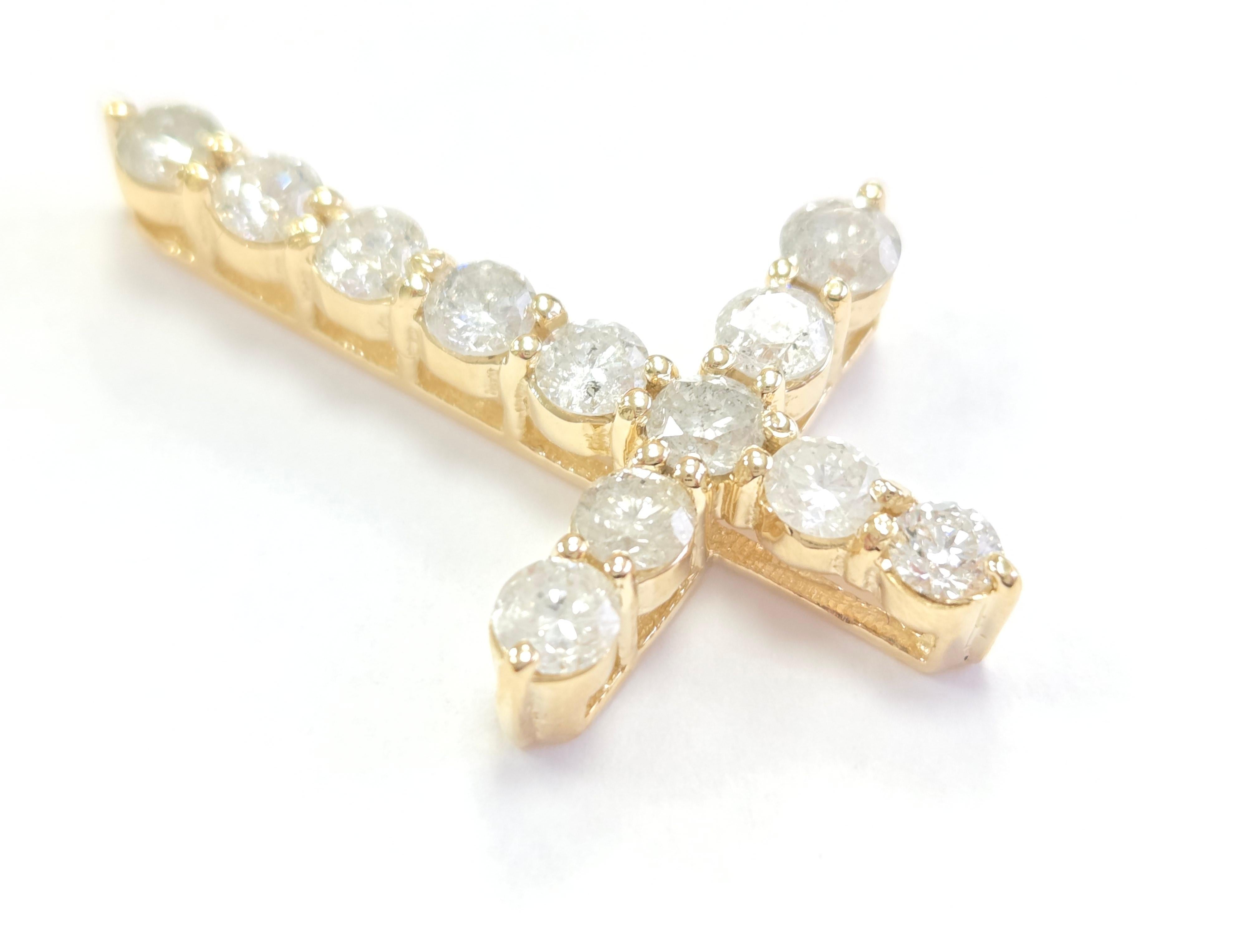 Modern 1.93 Carat Natural Diamond Cross Pendant 14 Karat Yellow Gold For Sale