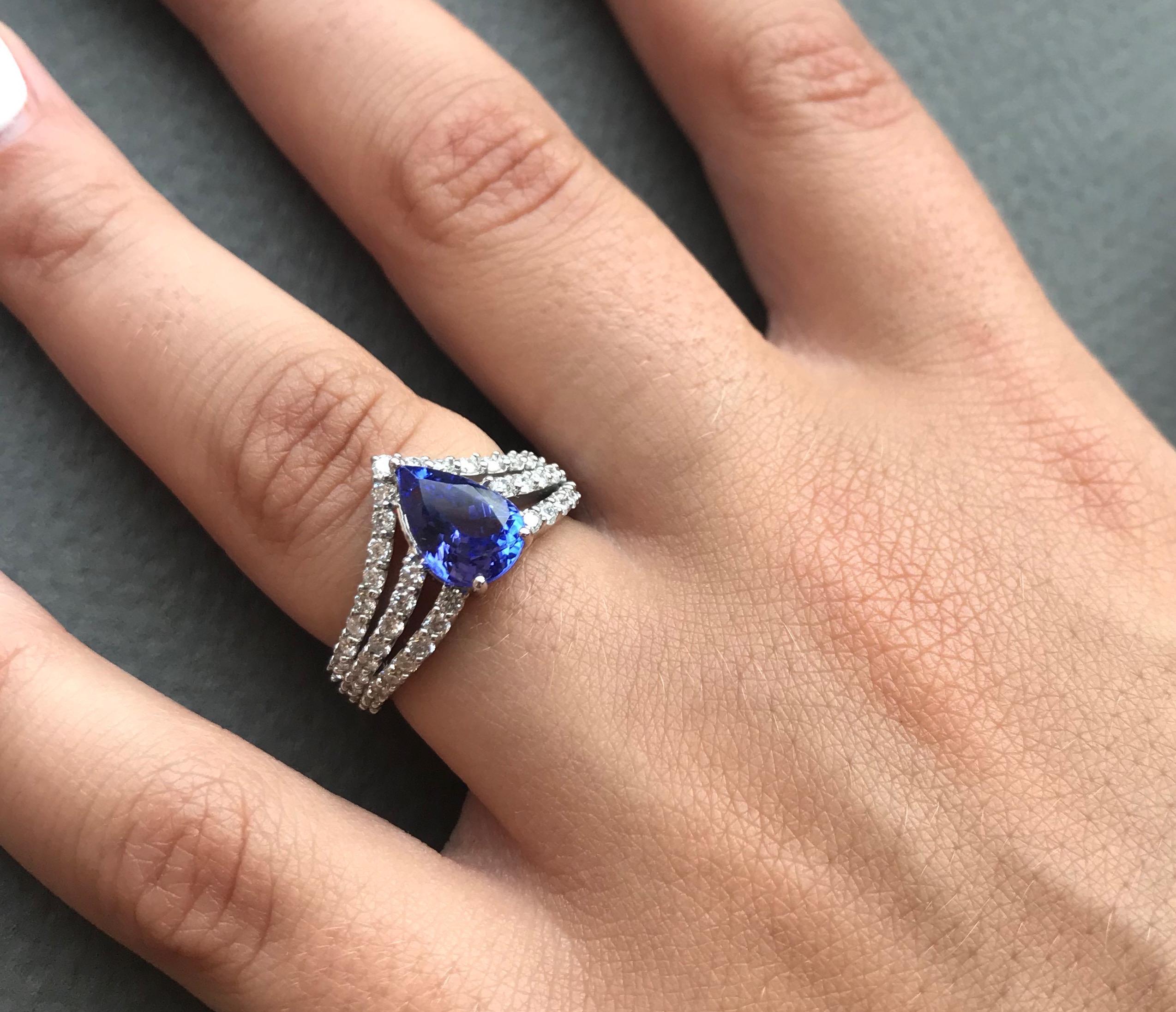 1.93 Carat Pear Tanzanite Engagement Ring In New Condition In GREAT NECK, NY