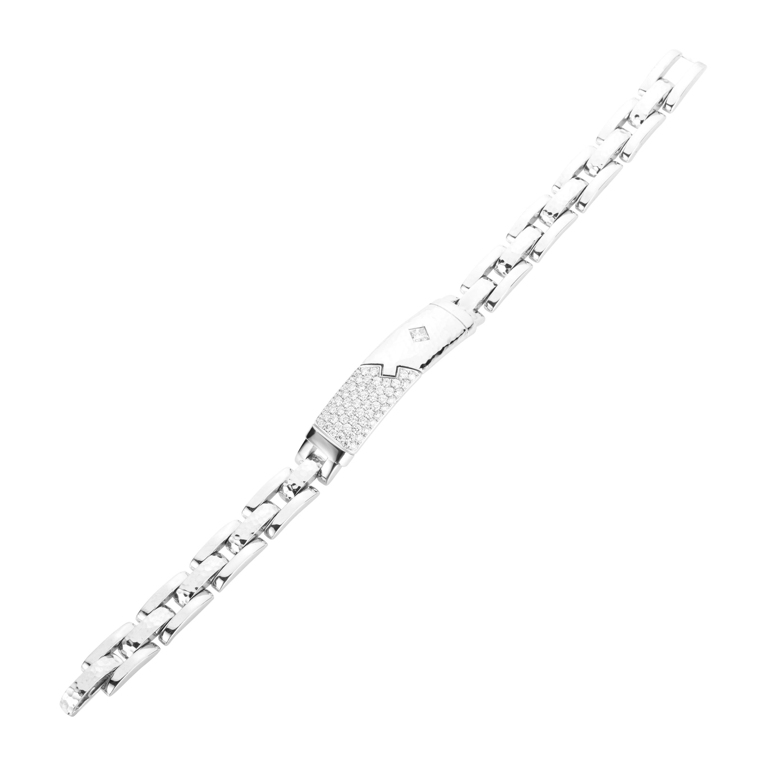 Princess Cut 1.93 Carat Princess Brilliant Cut Diamond 18 Karat White Gold Link Bracelet For Sale