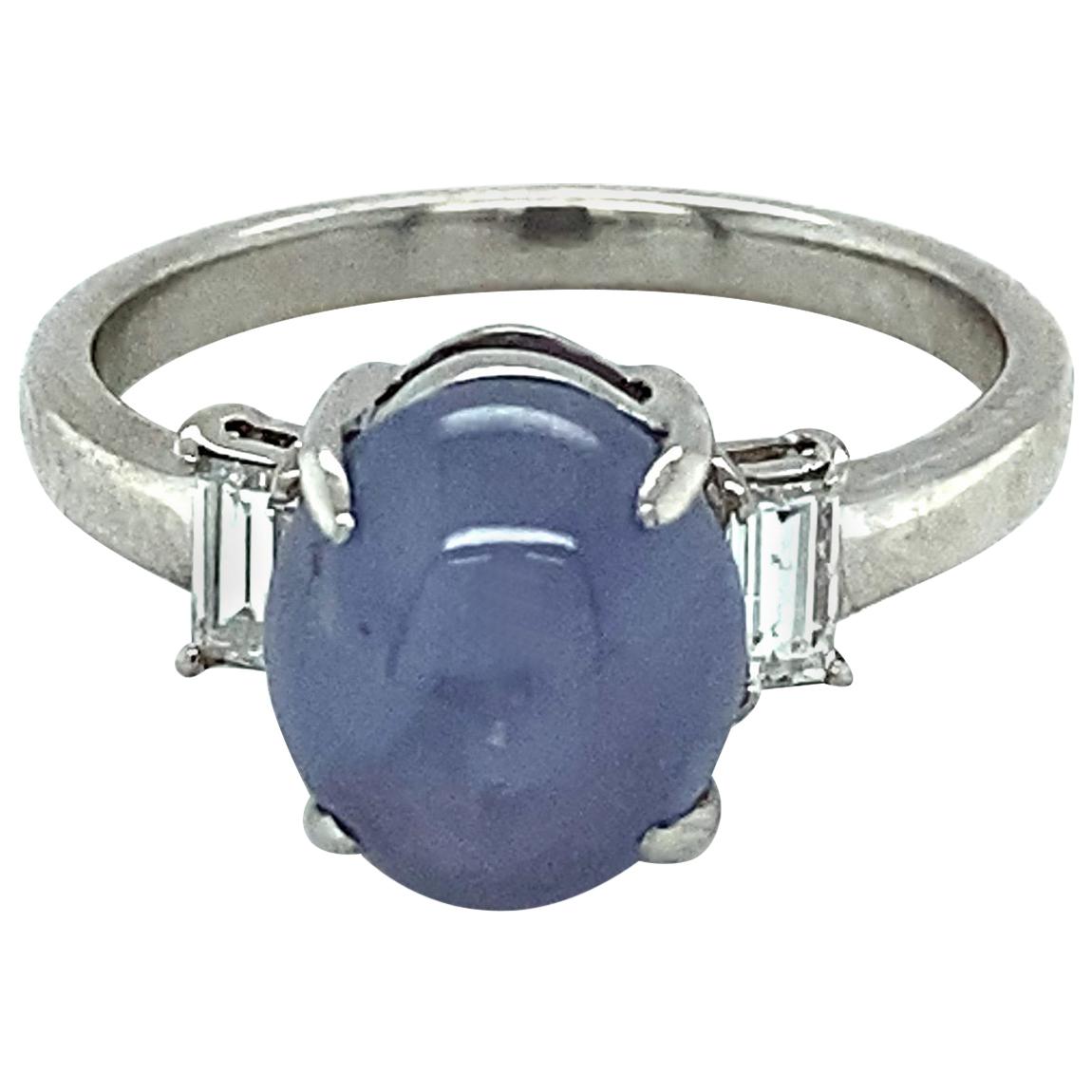 1.93 Carat Purple Star Sapphire Cabochon Platinum Ring For Sale