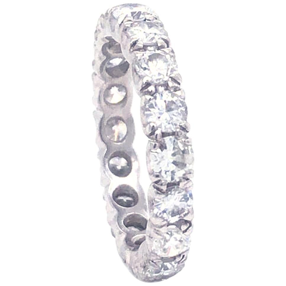 1.93 Carat Round Cut Diamond Eternity Band Prong Platinum Ring 4.5 Grams For Sale