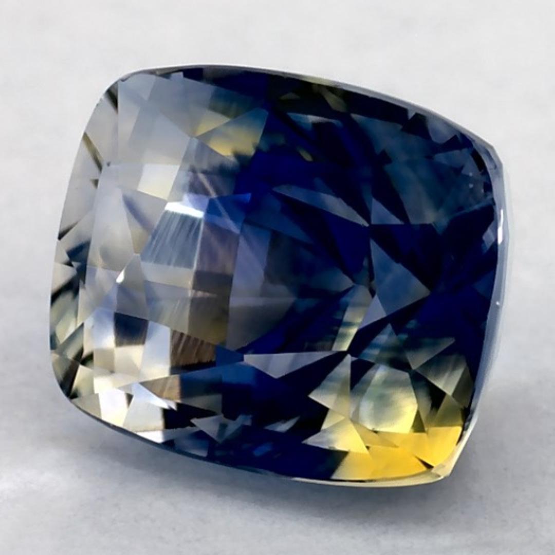 Taglio cuscino 1.93 carati di zaffiro blu a cuscino, gemma sfusa in vendita