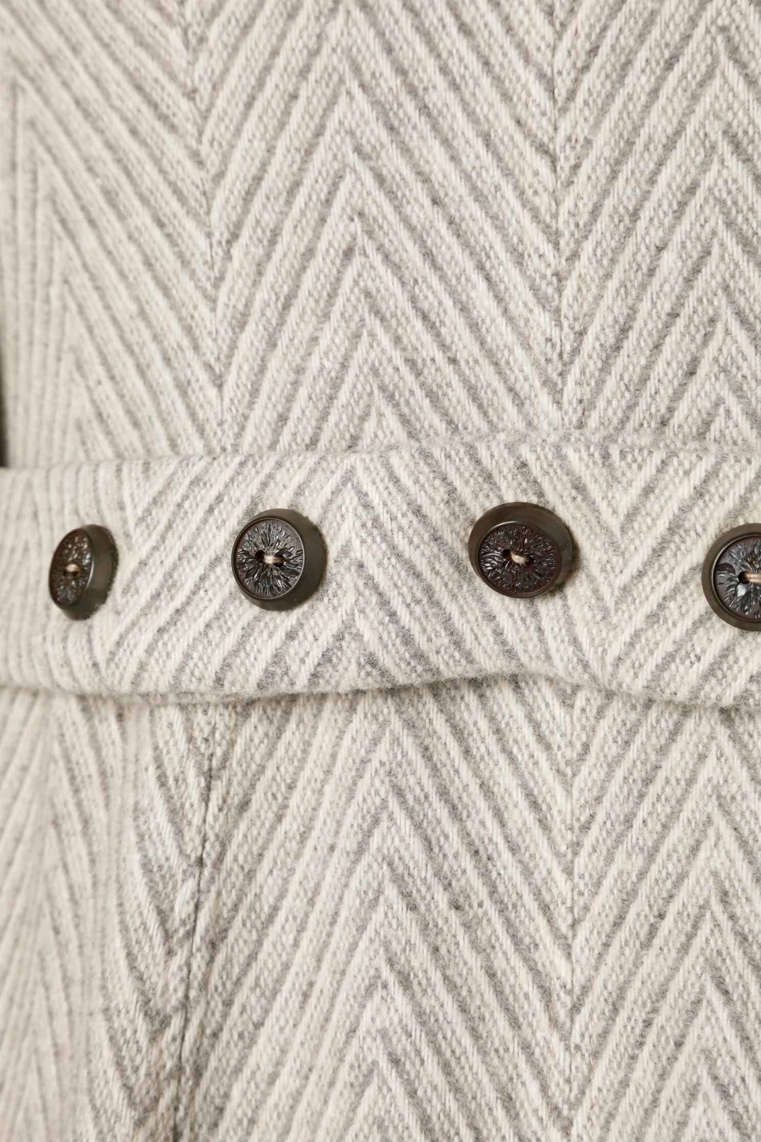 Manteau en laine à chevrons gris 1930/40 avec bouton à triple boutonnière  en vente 3