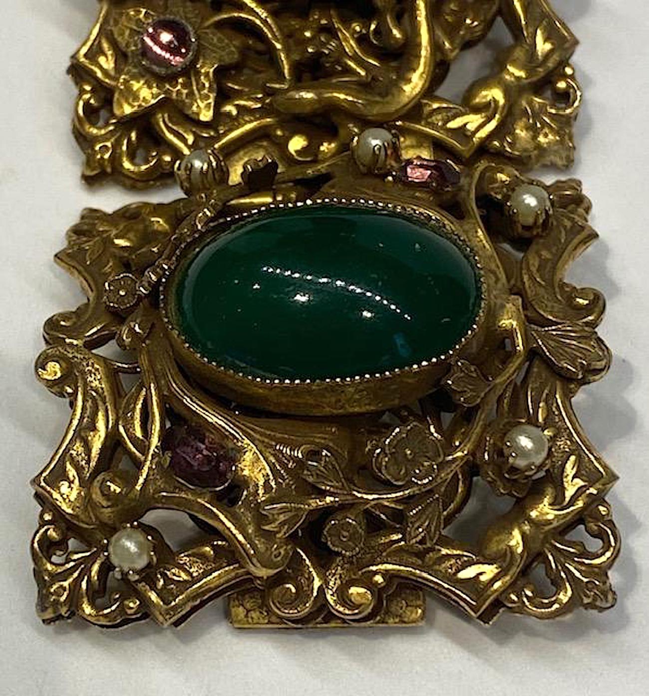 1930/40s Ornate 4 Panel Wide Gold Bracelet 9