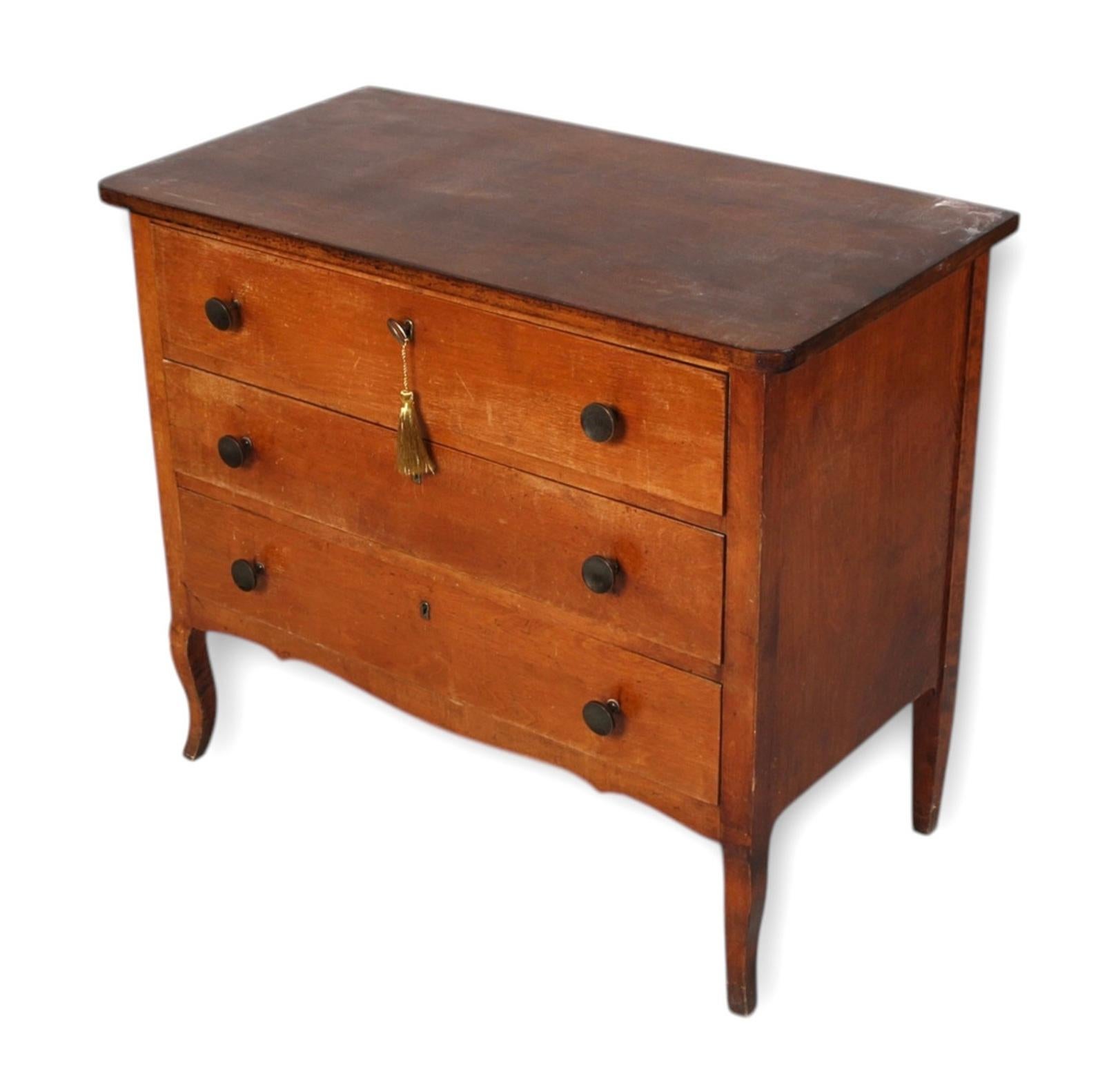 1930  mahogany swedish commode in earlier C19th style, it has three long drawers for storage with stylised knob handles and stands on splayed legs.
Simple and understated this useful commode would be a great addition for a landing or guest bedroom