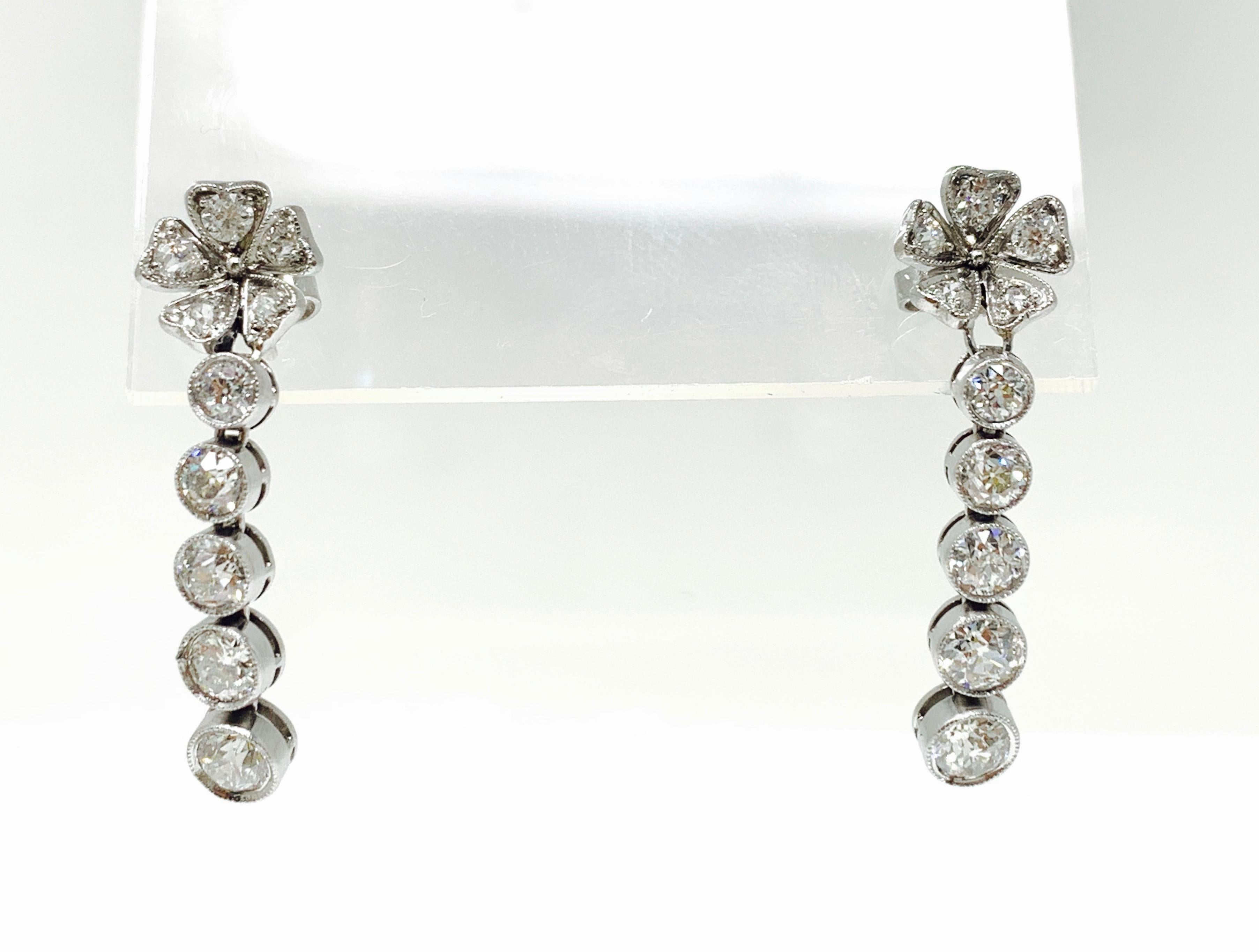 1930 Antique Old European Cut Diamond Earrings in Platinum In Excellent Condition In New York, NY