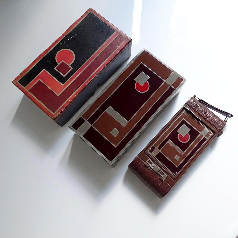 American 1930 Art Deco Design Icon Kodak Gift Camera No. 1A with Original Jewel Boxes For Sale