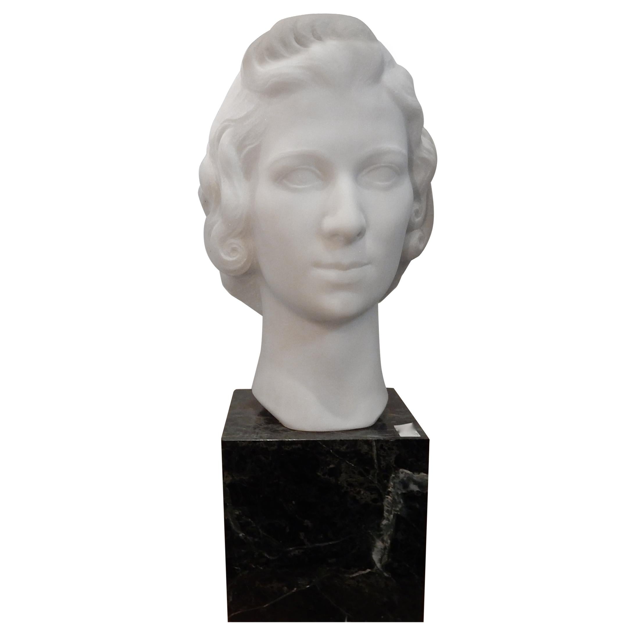 1930 Art Deco Head of Woman in White Marble Carrara Signed by M. Di Domenico
