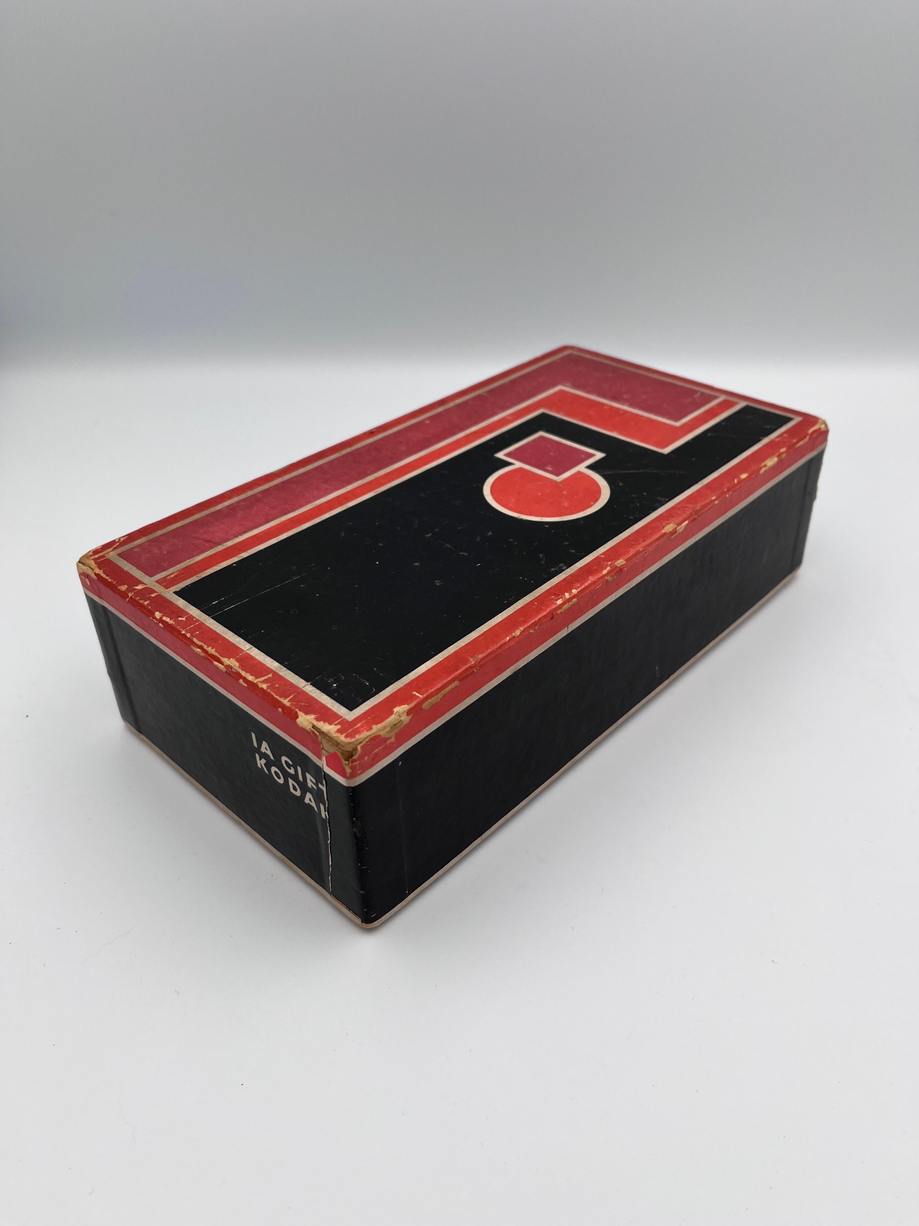 American 1930 Art Deco Walter Dorwin Teague Kodak 1A Gift Camera in Original Box and Case For Sale