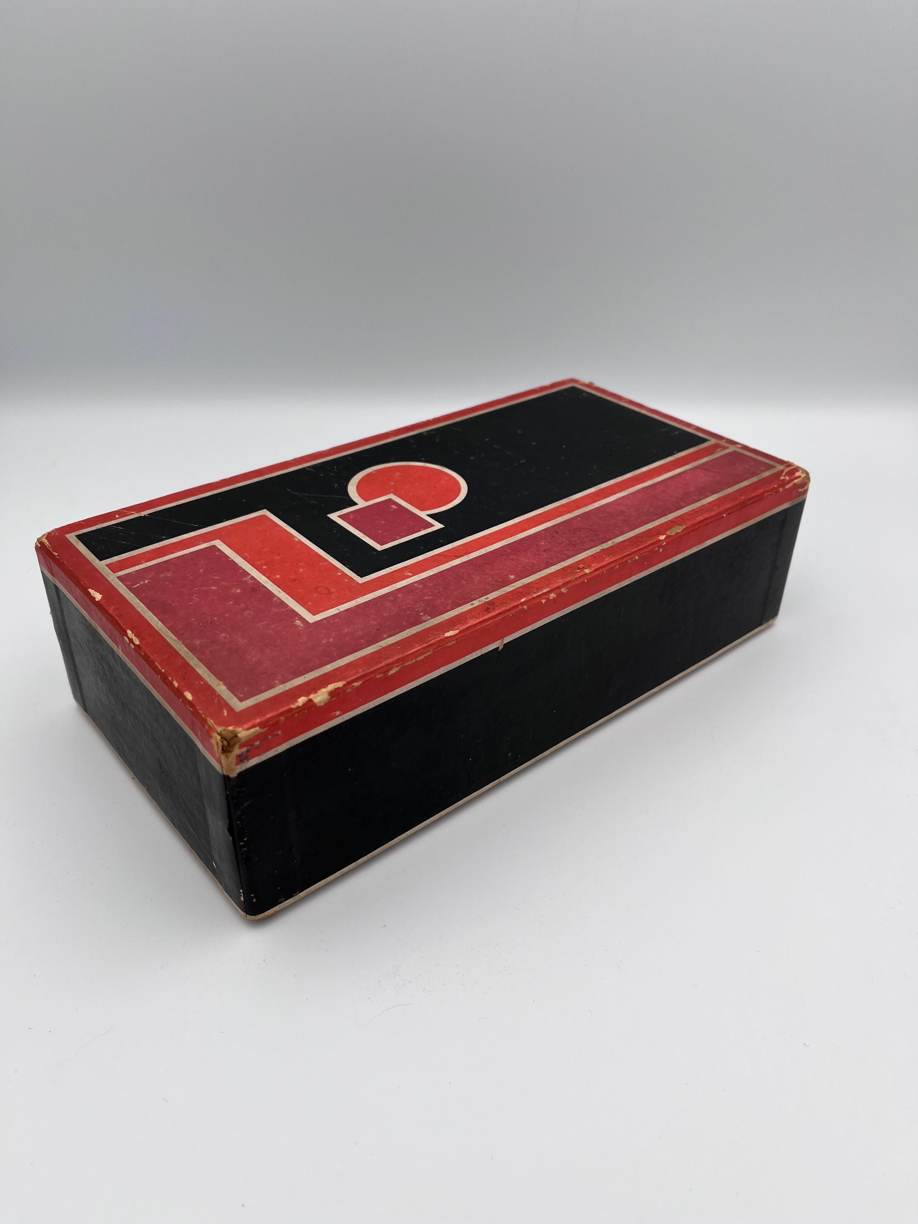 Mid-20th Century 1930 Art Deco Walter Dorwin Teague Kodak 1A Gift Camera in Original Box and Case For Sale