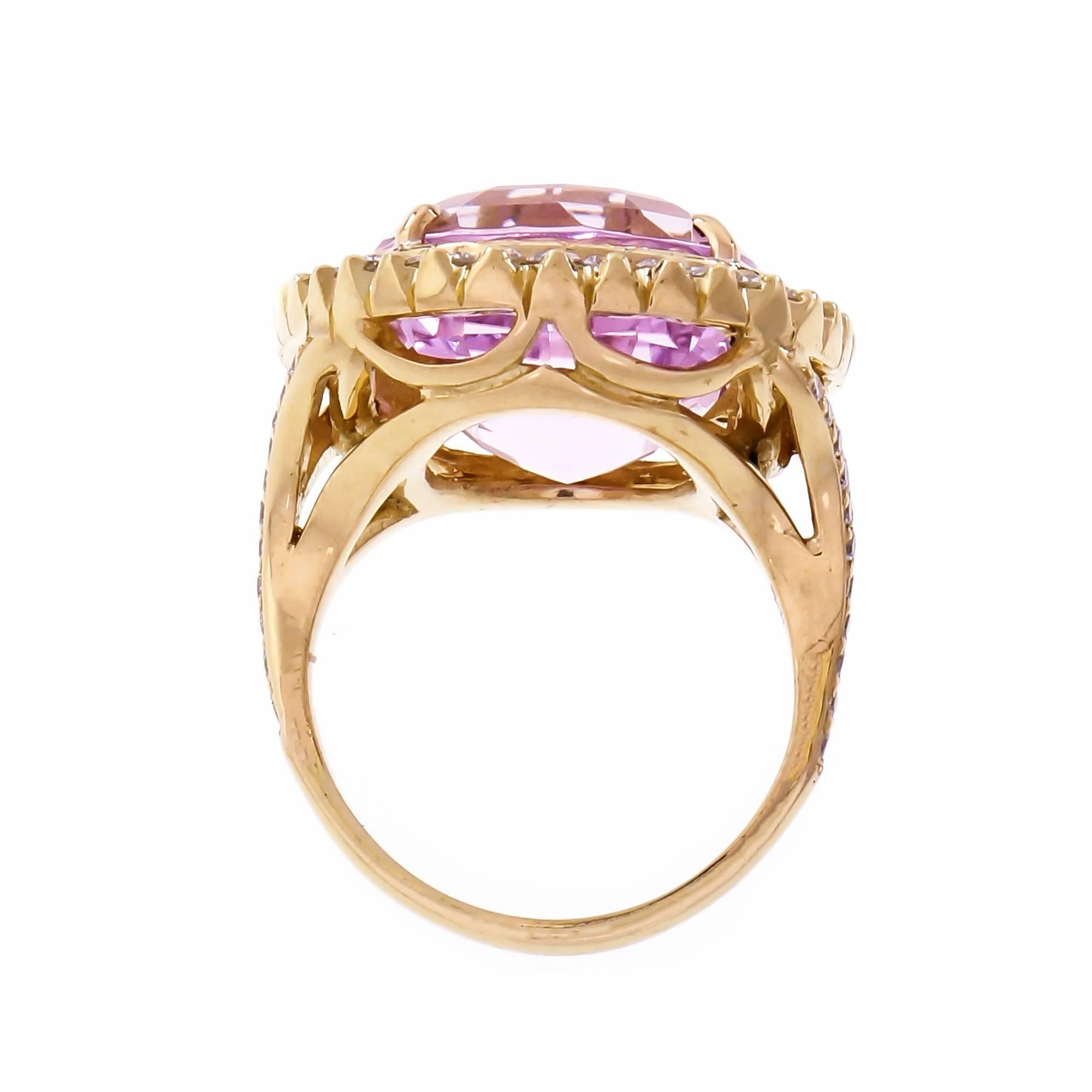 19.30 Carat Bright Pink Oval Kunzite Diamond Halo Gold Cocktail Ring In Good Condition In Stamford, CT