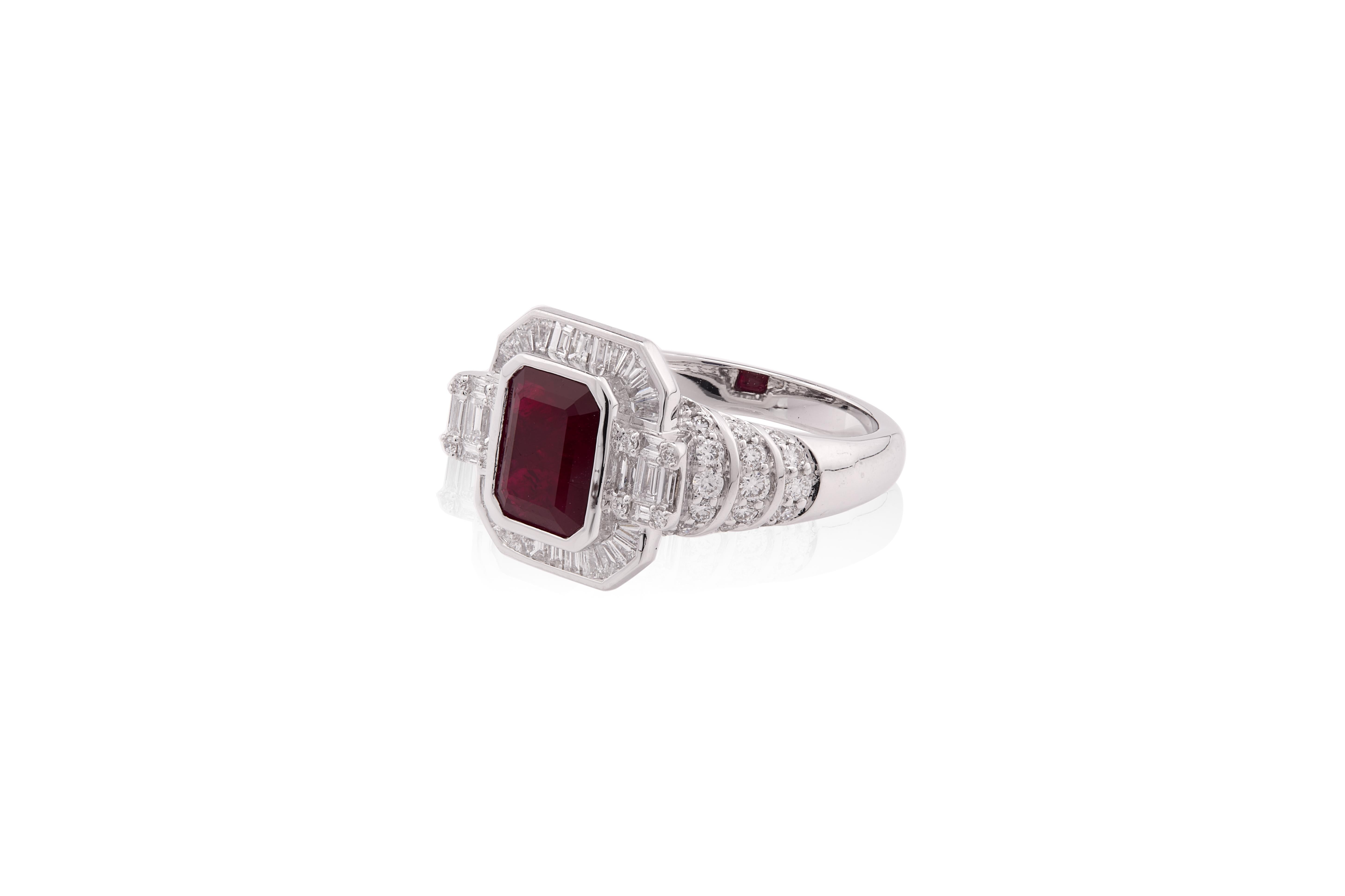 1.930 Carat Ruby with Diamond cut and baguette diamond Ring in 18 Karat Gold In New Condition For Sale In Bangkok, 10