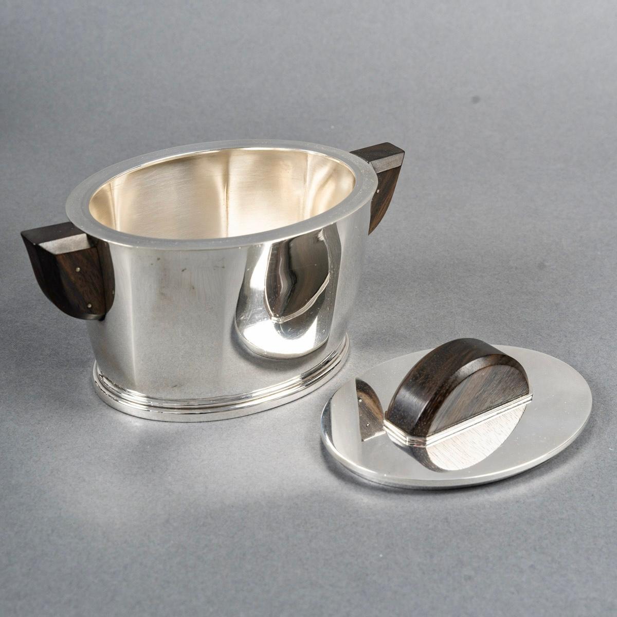 Metà XX secolo 1930 Cardeilhac Christofle Art Deco Servizio da tè e caffè in argento sterling e palissandro in vendita