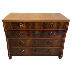 1930 Chest of Drawers in Italian Walnut Original 5 Drawers Honey Color