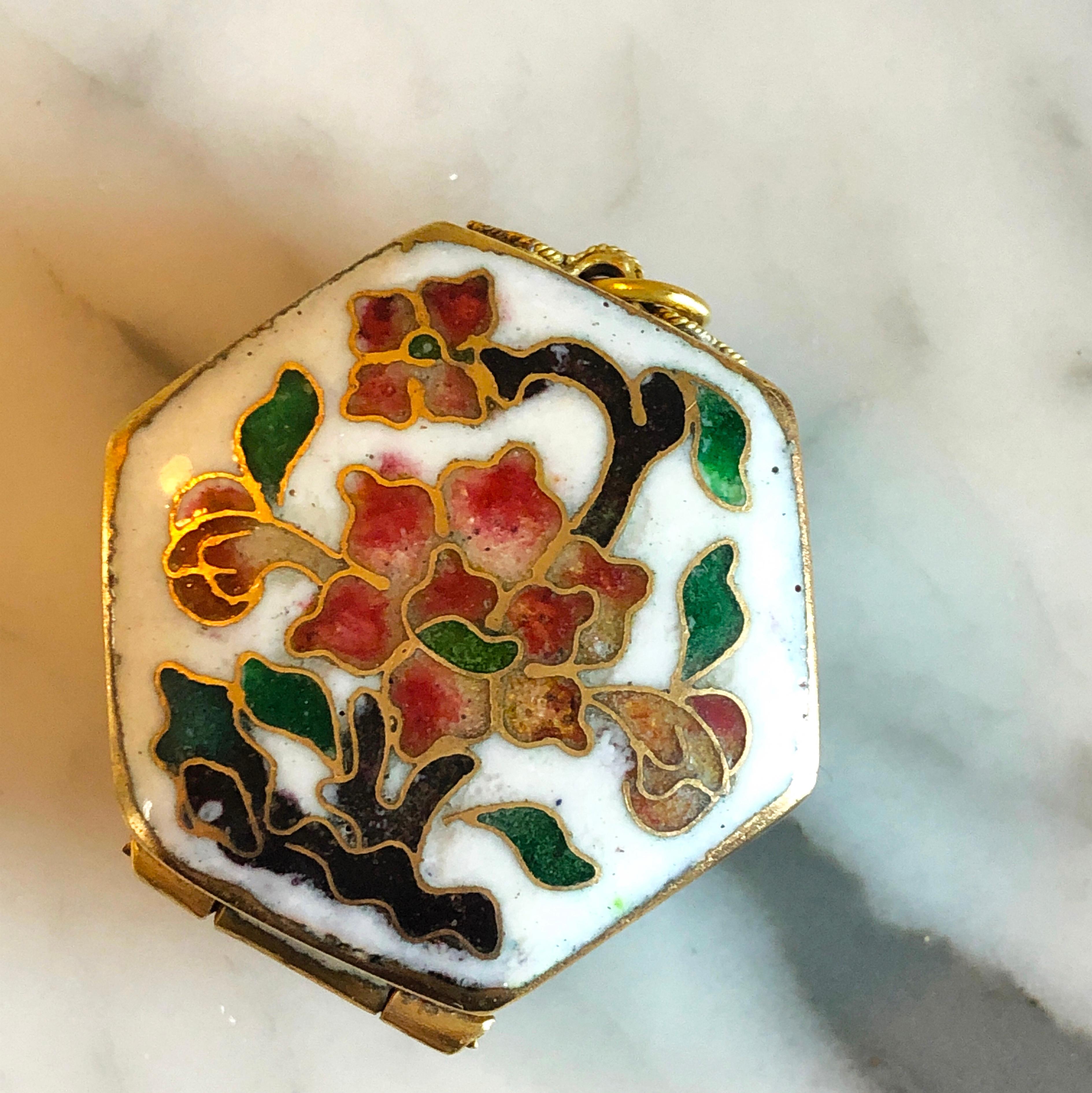 Women's or Men's 1930 Chinese Export Cloisonné Pill Boxes Collection