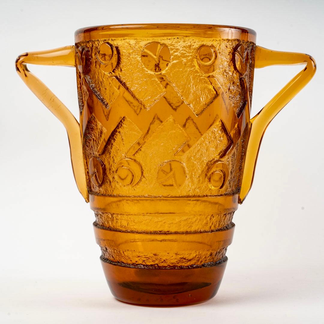 Blown Glass 1930 Daum Nancy - Vase Geometric Art Deco Handled Vase Orange Acid Etched For Sale