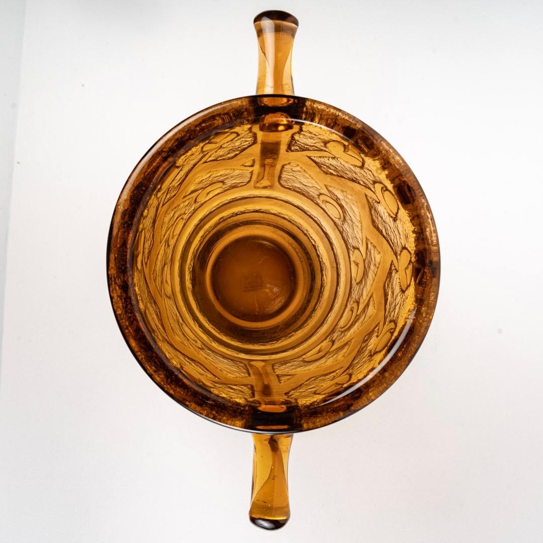 Metà XX secolo 1930 Daum Nancy - Vaso geometrico Art Deco con manico Vaso arancione inciso all'acido in vendita