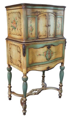 1930 General Motors 140 "The Late Italian Radio" Antique Console Cabinet