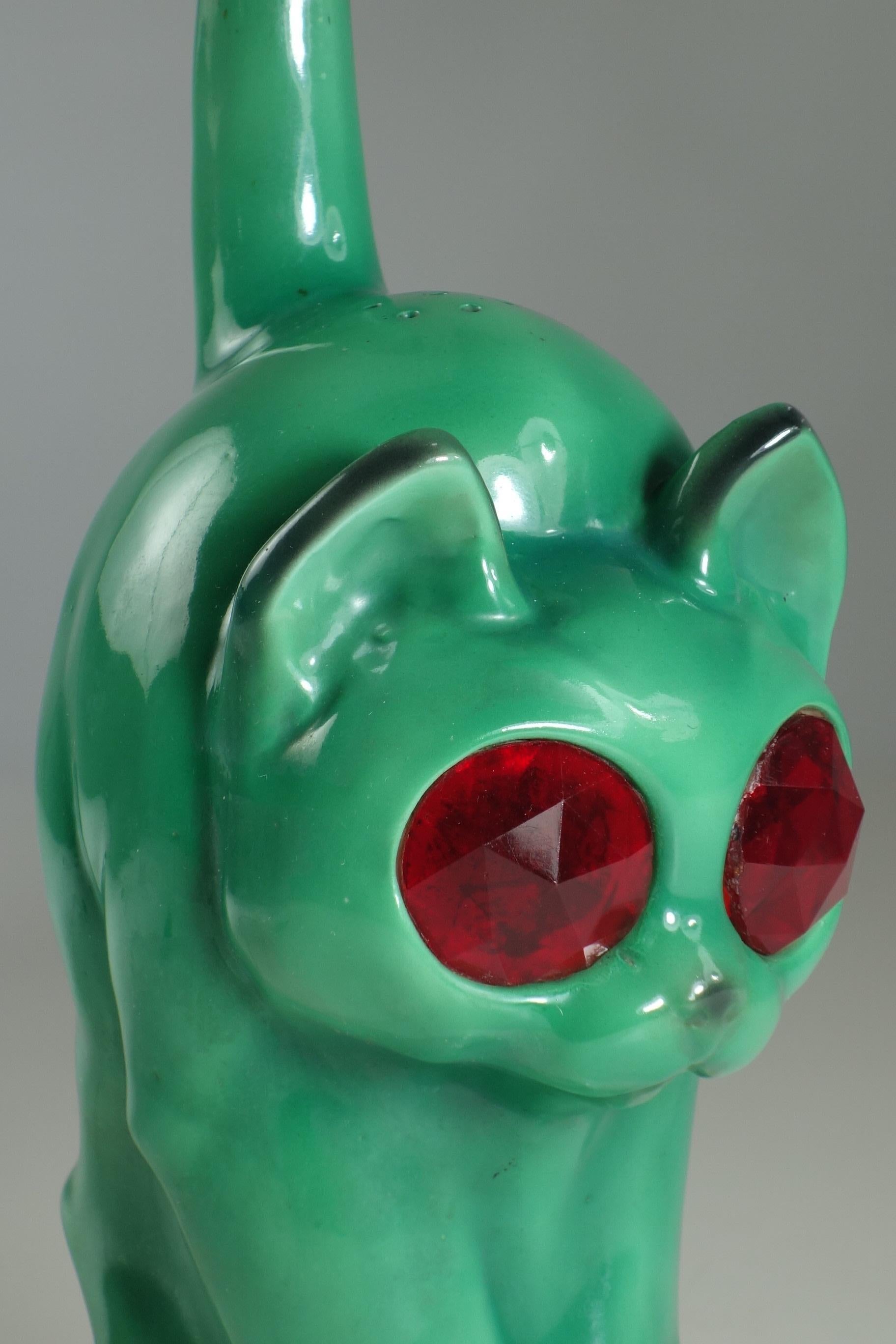 Enameled 1930 Goebel Art Deco Green Porcelain Cat Table Lamp