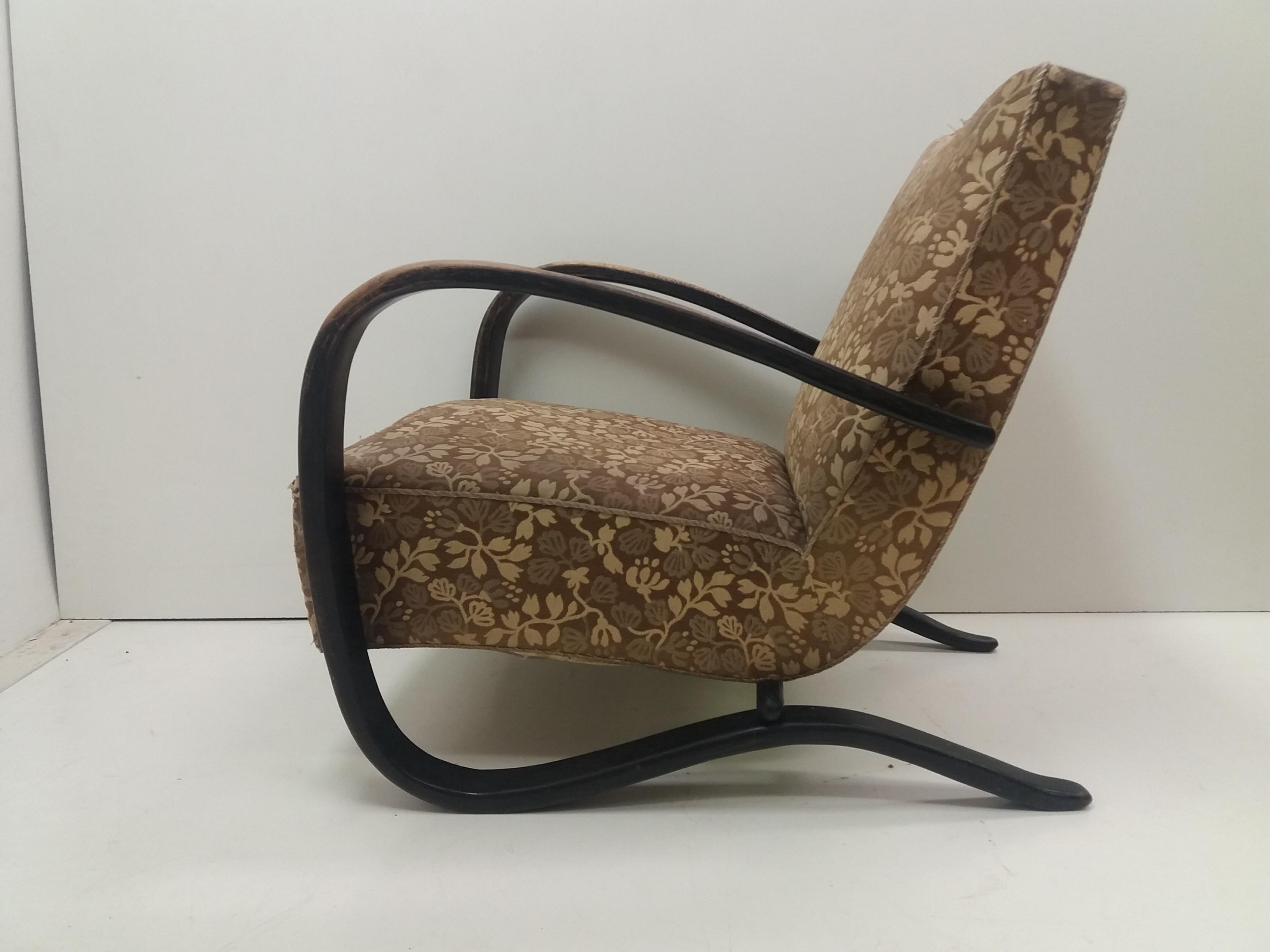 Mid-20th Century 1930 Halabala Armchair H269 for Thonet, Czechoslovakia