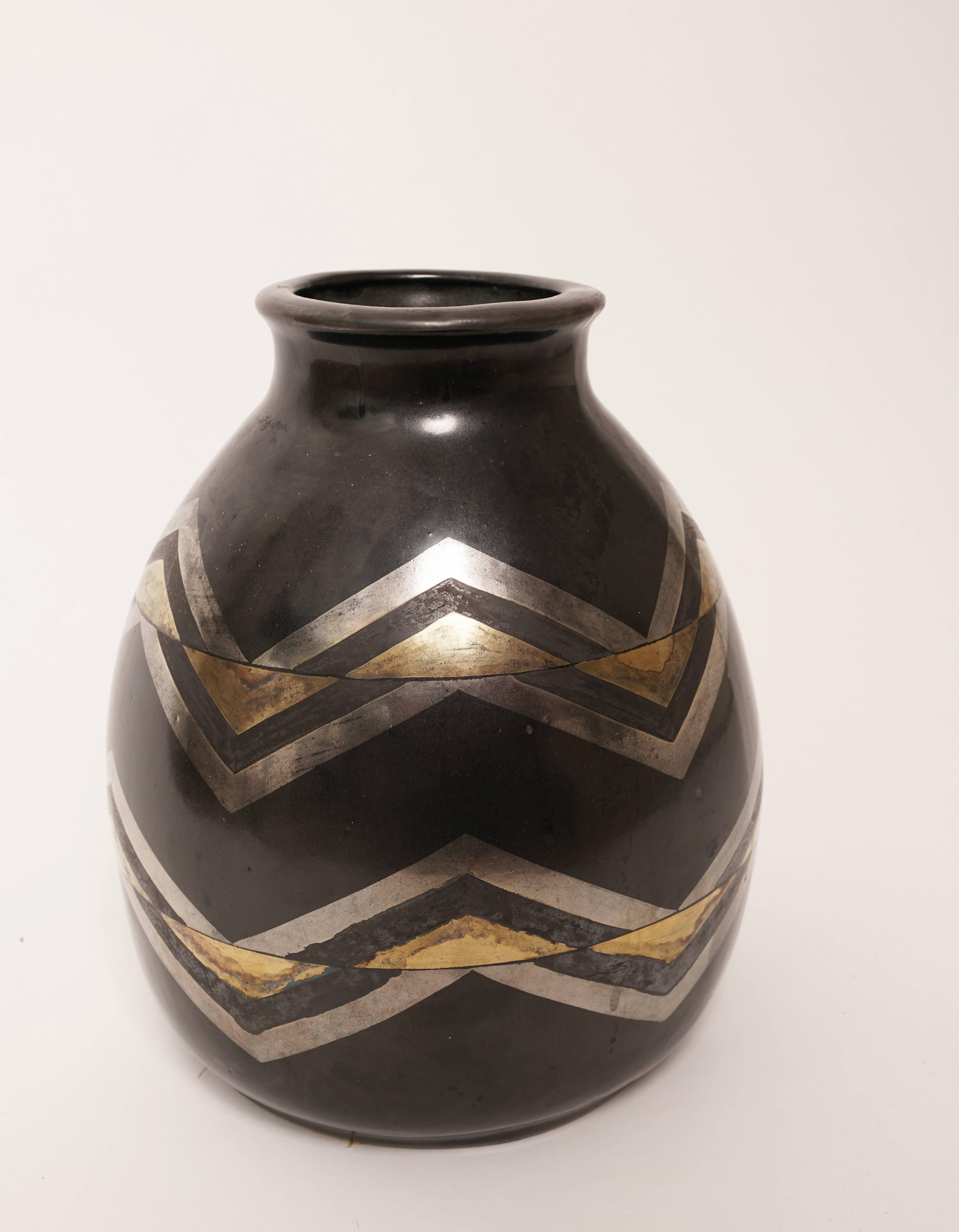 French 1930, Jean Luce, Black and Gilt Glazed Stoneware Art Deco Chevrons Vase