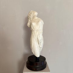 1930 Museo Scultura in gesso "Tanzende Mänade" dopo la Kunsthalle Kiel Origine