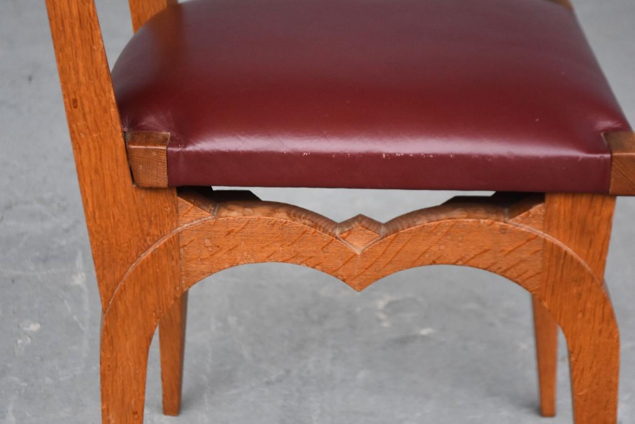 Série de chaises en chêne de 1930 avec plateau en cuir August de Vallin en vente 1