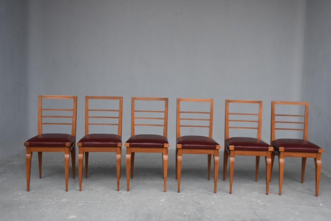 Série de chaises en chêne de 1930 avec plateau en cuir August de Vallin en vente 2