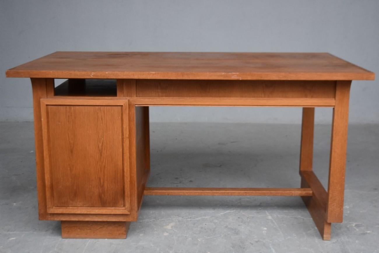 Chêne Bureau en chêne de style Art Déco d'Auguste Vallin, 1930