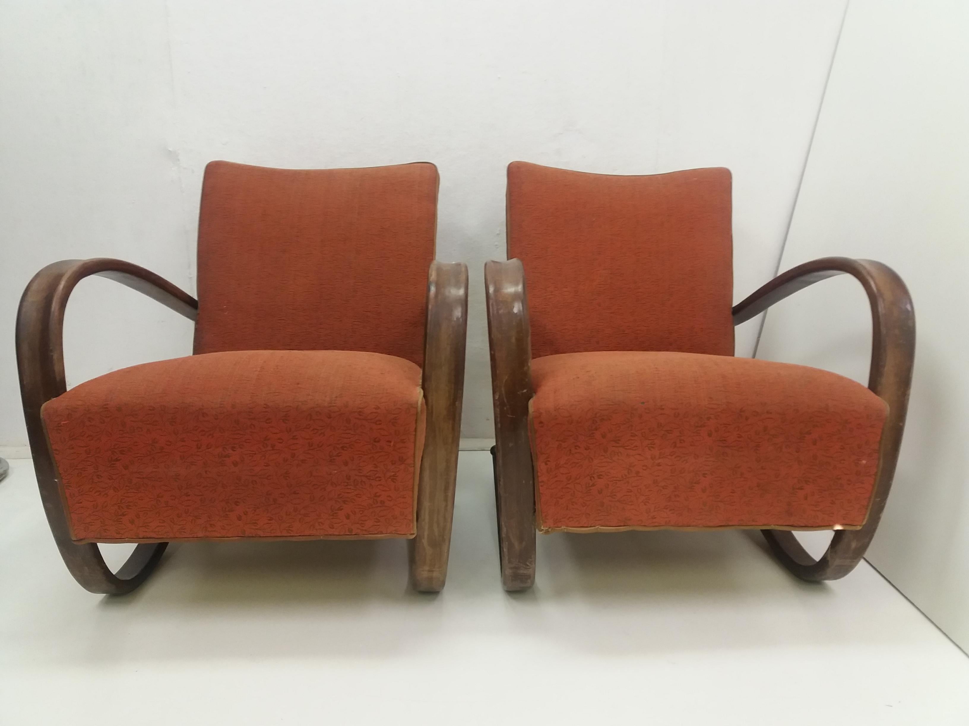 1930 Pair of Armchairs + Spider Table, by Halabala for Thonet, Czechoslovakia For Sale 6